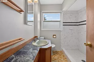 5306 SE 64th Ave, Portland, OR 97206 - Photo 18