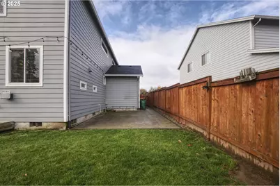 12062 SW Redberry Ct, Portland, OR 97223 - Photo 28