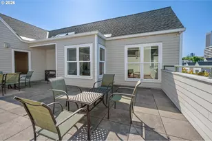 305 S Montgomery St, Portland, OR 97201 - Photo 28