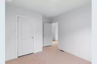 12904 SE Ramona St, Portland, OR 97236 - Photo 24