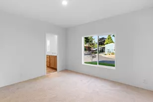 12904 SE Ramona St, Portland, OR 97236 - Photo 16