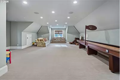 15599 Village Dr, Lake Oswego, OR 97034 - Photo 32