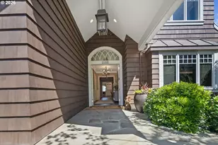 15599 Village Dr, Lake Oswego, OR 97034 - Photo 8