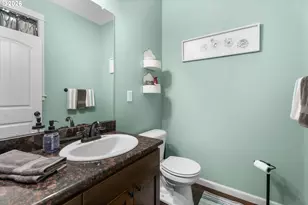 218 Finneys Ave, Molalla, OR 97038 - Photo 12