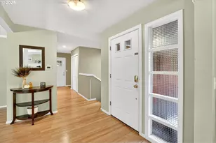 1620 SW Maplecrest Dr, Portland, OR 97219 - Photo 10