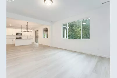 2063 NE Currin Creek Dr, Estacada, OR 97023 - Photo 10