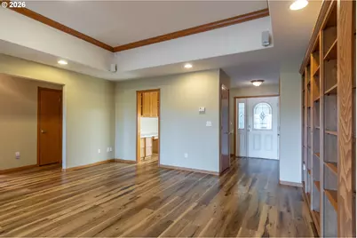 1049 W Copper Ct, Roseburg, OR 97471 - Photo 32