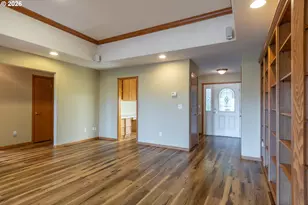 1049 W Copper Ct, Roseburg, OR 97471 - Photo 32