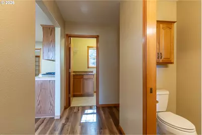 1049 W Copper Ct, Roseburg, OR 97471 - Photo 22