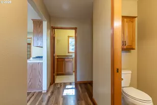 1049 W Copper Ct, Roseburg, OR 97471 - Photo 22