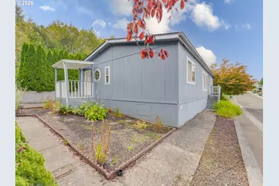 696 SW Livingston Pl, Troutdale, OR 97060 - Photo 8