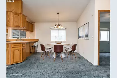 696 SW Livingston Pl, Troutdale, OR 97060 - Photo 16