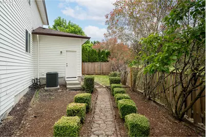 14573 NW Evergreen St, Portland, OR 97229 - Photo 34