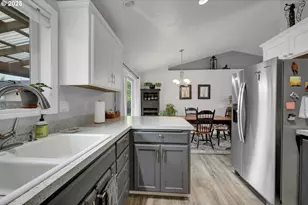 958 Bush Ln, Creswell, OR 97426 - Photo 30