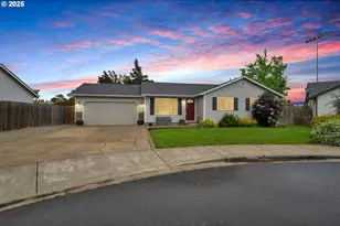 958 Bush Ln, Creswell, OR 97426 - Photo 1