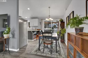 958 Bush Ln, Creswell, OR 97426 - Photo 12