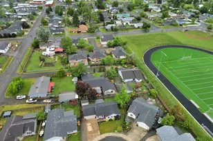 958 Bush Ln, Creswell, OR 97426 - Photo 48