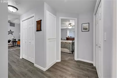 958 Bush Ln, Creswell, OR 97426 - Photo 16