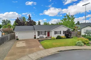 958 Bush Ln, Creswell, OR 97426 - Photo 2