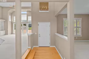 1318 NW Slocum Way, Portland, OR 97229 - Photo 4