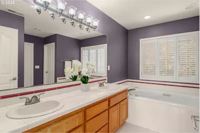 1318 NW Slocum Way, Portland, OR 97229 - Photo 20