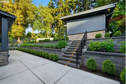 14760 Uplands Dr, Lake Oswego, OR 97034 - Photo 40
