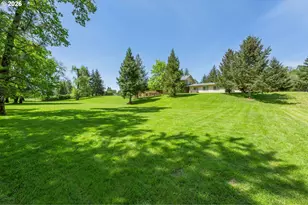 3782 Del Rio Rd, Roseburg, OR 97471 - Photo 46