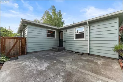 6900 SW 4th Ave, Portland, OR 97219 - Photo 36