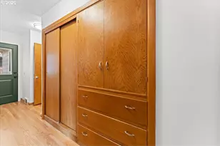 6900 SW 4th Ave, Portland, OR 97219 - Photo 22