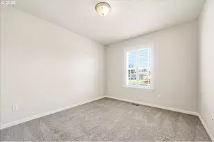 20967 NE Yukon St, Aurora, OR 97002 - Photo 34