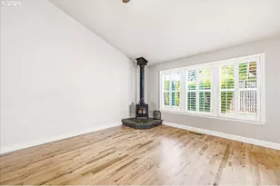 20967 NE Yukon St, Aurora, OR 97002 - Photo 8