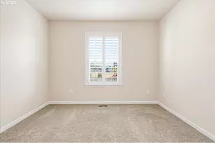 20967 NE Yukon St, Aurora, OR 97002 - Photo 30