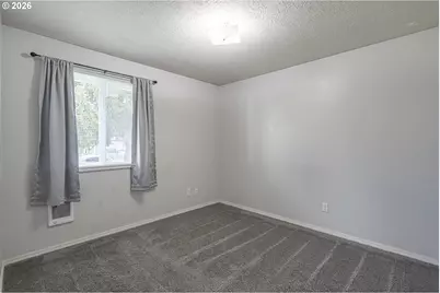 127 SW Poplar Ct, McMinnville, OR 97128 - Photo 20