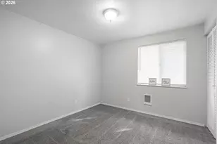 127 SW Poplar Ct, McMinnville, OR 97128 - Photo 18