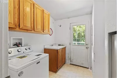 58897 Constance Dr, Bandon, OR 97411 - Photo 12