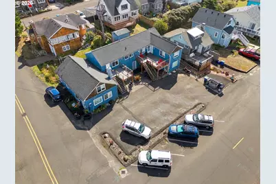 3210 SW Anchor Ave, Lincoln City, OR 97367 - Photo 4