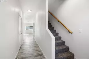 172 Allison Ave, Sutherlin, OR 97479 - Photo 4