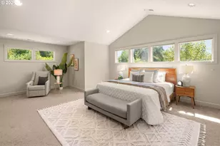 10071 SW 8th Pl, Portland, OR 97219 - Photo 18