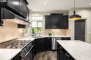 10071 SW 8th Pl, Portland, OR 97219 - Photo 14