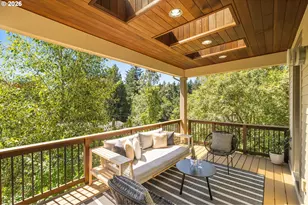 10071 SW 8th Pl, Portland, OR 97219 - Photo 32
