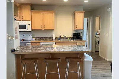 1610 19th St, Florence, OR 97439 - Photo 30