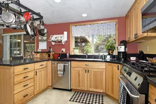 18190 Davis St, Sandy, OR 97055 - Photo 16