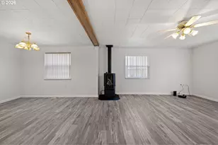 321 N 8th St, Cottage Grove, OR 97424 - Photo 22