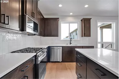 13945 SE Piper Cub Way, Milwaukie, OR 97267 - Photo 16