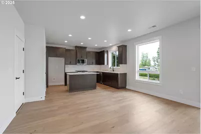 13945 SE Piper Cub Way, Milwaukie, OR 97267 - Photo 10