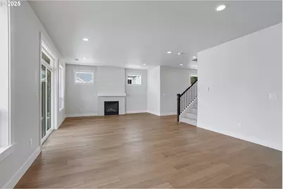 13945 SE Piper Cub Way, Milwaukie, OR 97267 - Photo 12