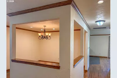 1065 Harlan St, Roseburg, OR 97471 - Photo 8