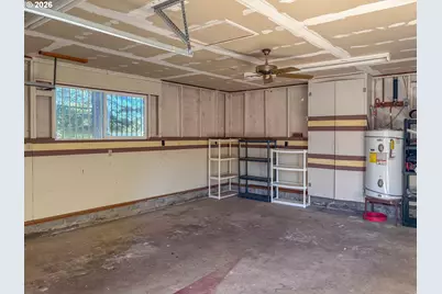 1065 Harlan St, Roseburg, OR 97471 - Photo 36