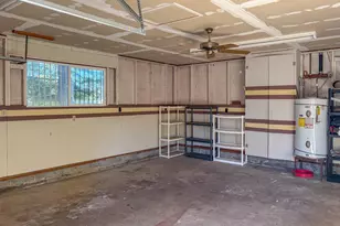 1065 Harlan St, Roseburg, OR 97471 - Photo 36