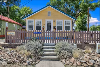 312 N Canyon Blvd, John Day, OR 97845 - Photo 1